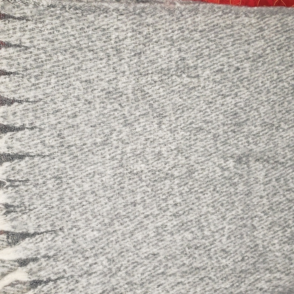 Brand new women's blanket scarve
